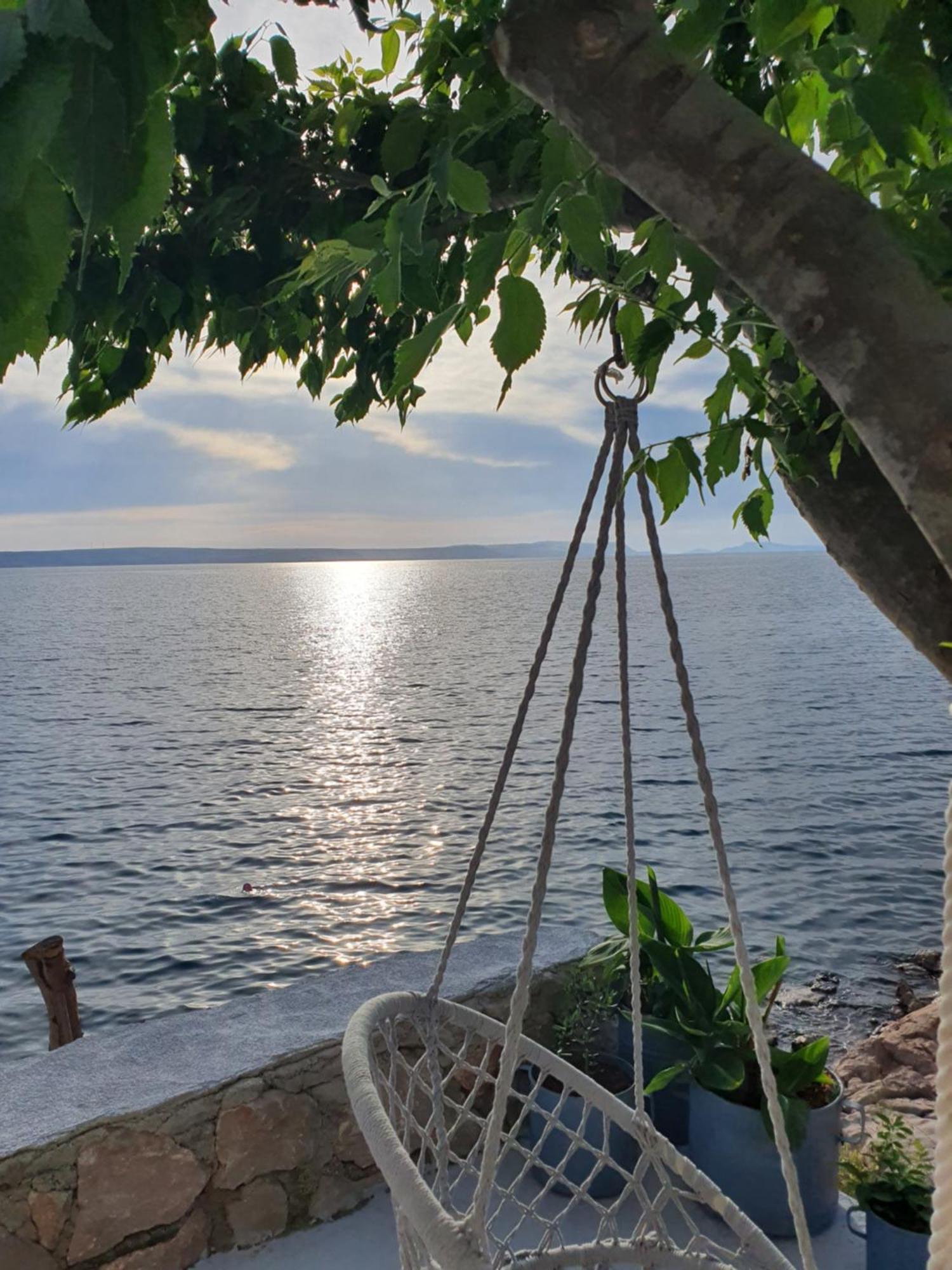 Kuca Za Odmor Seahouse Apartamento Karlobag Exterior foto