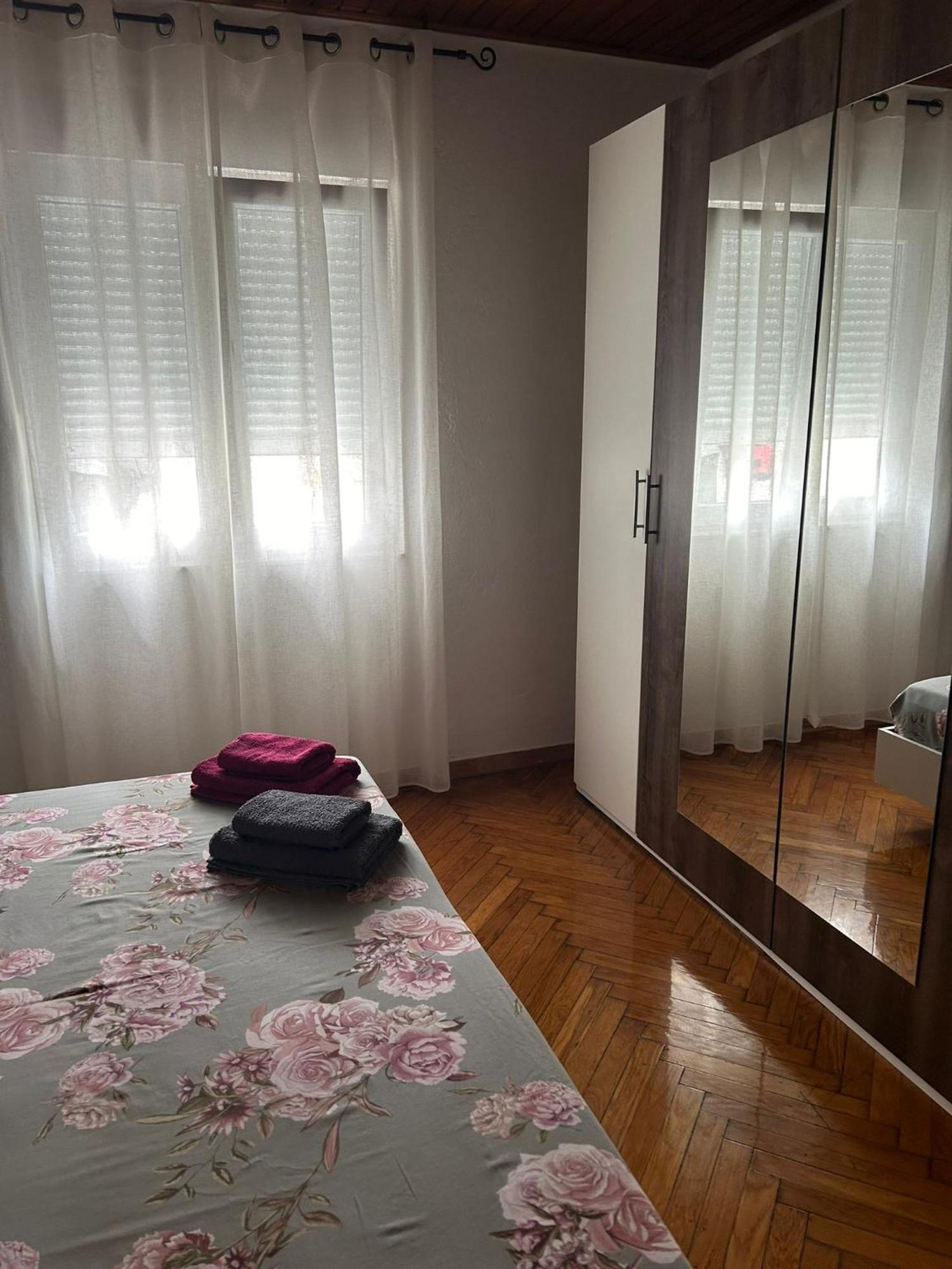 Kuca Za Odmor Seahouse Apartamento Karlobag Exterior foto