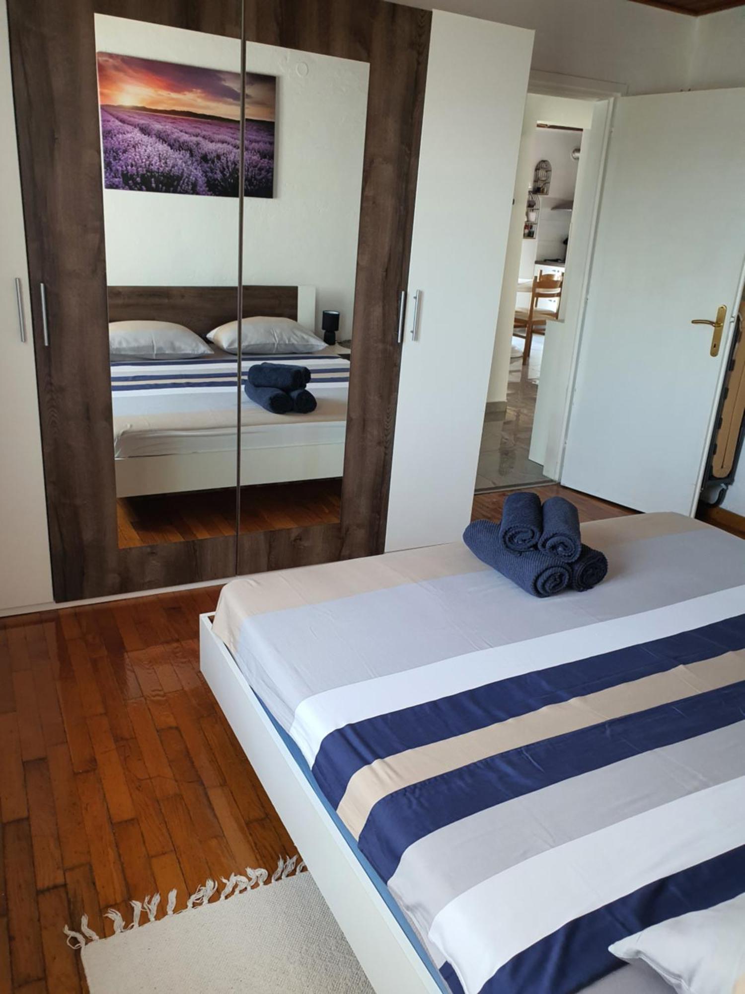 Kuca Za Odmor Seahouse Apartamento Karlobag Exterior foto